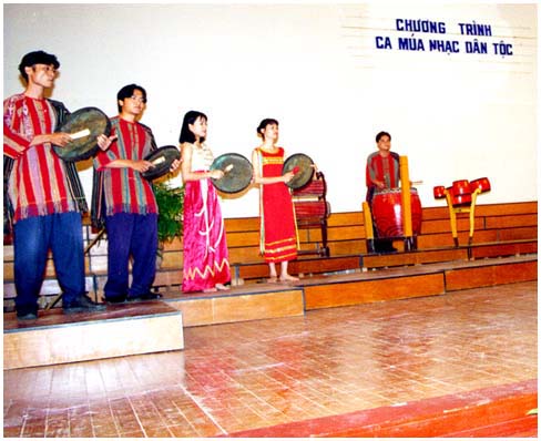 ChiengcongBD.jpg (42785 bytes)