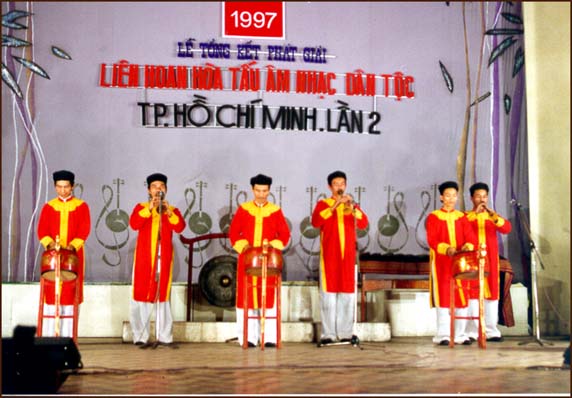 DanhacCungdinh1.jpg (45947 bytes)