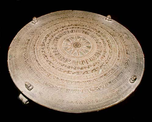 MatTDongmoi3.jpg (51717 bytes)