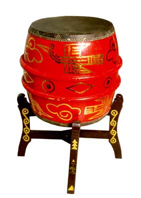 TrongCai1c.jpg (27006 bytes)