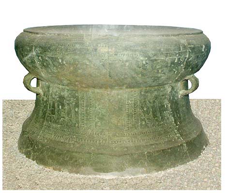 TDongNgocLu3ca.jpg (44257 bytes)