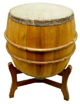 Trong06.jpg (23849 bytes)